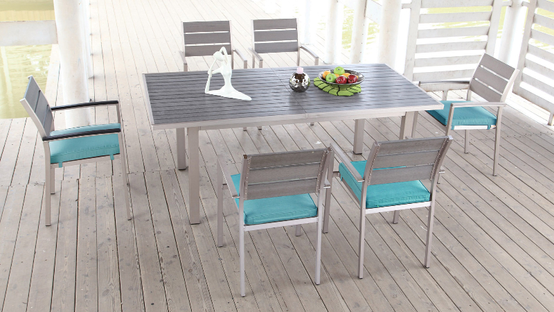 Mobiliers de jardin – le blog du design extérieur – mobiliers de ... Ensemble table et chaise accoudoir